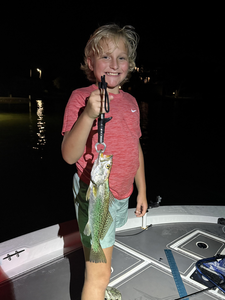 Nice speckled trout on jigging and fly fishing techniques under clear conditions!