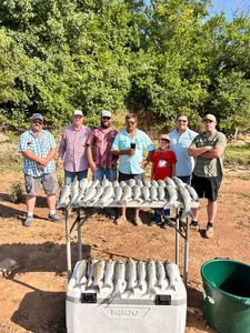 7 people fishing in TX