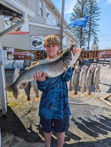 3 big fish caught fishing hunting in ny