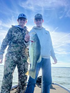 Freshwater fights and Texas sights
