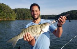 Lake Allatoona fishing guide service