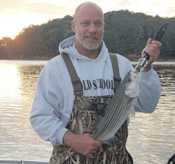 Lake Allatoona Striper Fishing