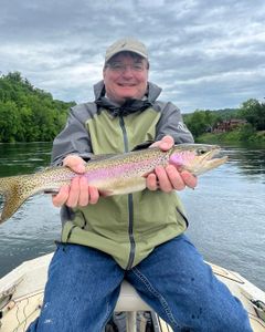 Casting lines under Branson's scenic skies