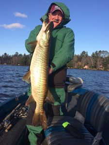 Wisconsin Muskie Fishing Charters