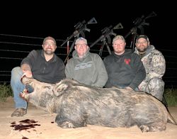  Hunters take on the Wild Boar Challenge!