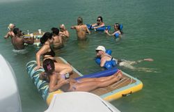 7 people on a fishing tour in FL