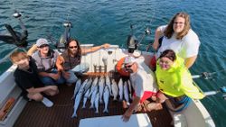 Group of 6 people fishing in Milwaukee