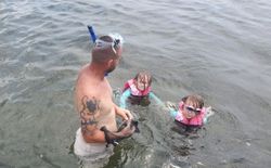 2 people on a fishing cruise in FL