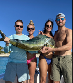 4 people fishing in San Juan