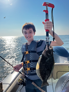 Nice Southern Flounder using deep sea jigging and light tackle techniques!