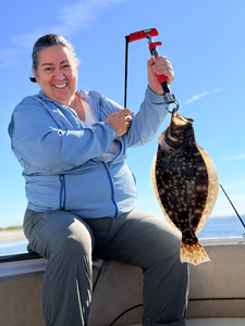 Nice Southern flounder using deep sea jigging and light tackle!