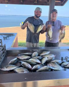 Anglers with 9 freshwater fish caught in MS