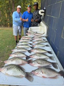 Fishermen with 11 fish in Pope