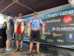 3 largemouth bass caught fishing in AL