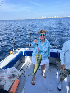 Huge 22-inch Mahi Mahi caught off West Palm Beach!