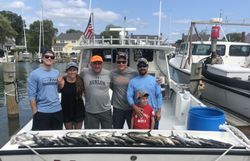 Group of 6 people fishing in Oxford