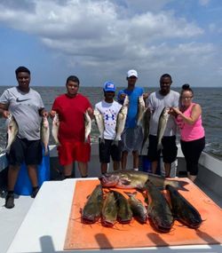 7 people fishing in Oxford