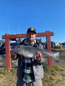 Angler fishing in OR with 1 best, great catch