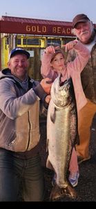 Chinook salmon caught during fishing trip in Gold Beach