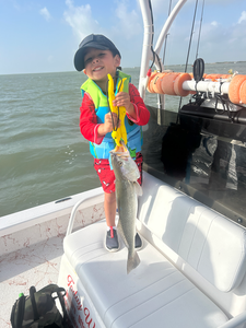 Reeled in the big one with deep sea jigging light tackle drift fishing!