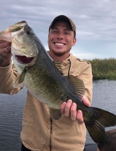 Angler holding a 22-inch fish in FL