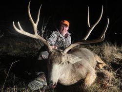 Lone hunter with big 48-inch fish in Lamar