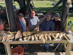 4 people fishing in Saint Bernard