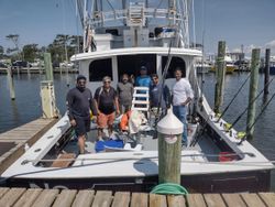 6 anglers fishing at Wanchese Marina Llc