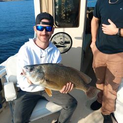 One angler fishing in Henderson