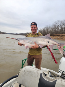 1 angler fishing in OK