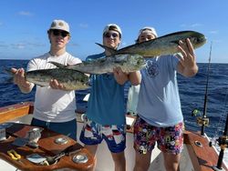 Three anglers with big fish caught in Marathon