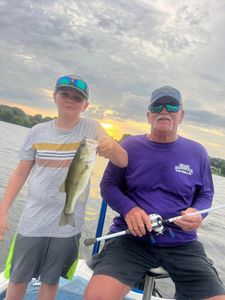 Kid-friendly Tennessee fishing charter.
