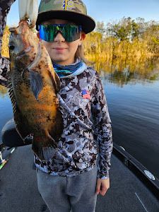 Oscar Fish catch in Lake Okeechobee Fishing Trips