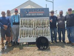 Group of 6 people fishing in Port Clinton