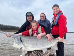 4 people fishing in OK