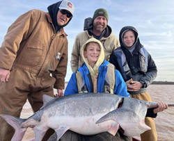 Successful fishing trip with 4 people in OK location
