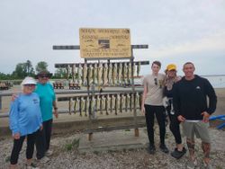 5 people enjoying cruises and fishing in OH