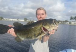 What a huge catch! Discover Lake Ida, FL!