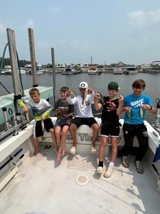 5 people fishing in Ohio