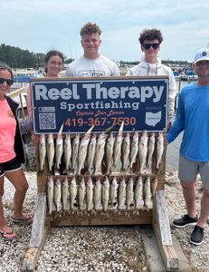 Fishing in Ohio with 5 people