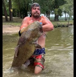Angler with a 22-inch fish in Grand Saline