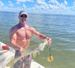 Angler with big 25-inch fish caught in FL