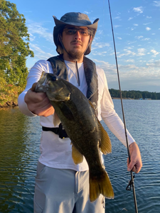Fishing in TN with one angler