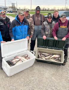 Group of 7 people fishing in OH