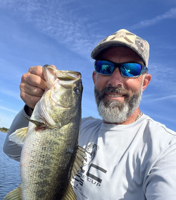 Angler catches a fish in Sebring