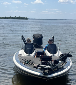 Two anglers fishing in FL