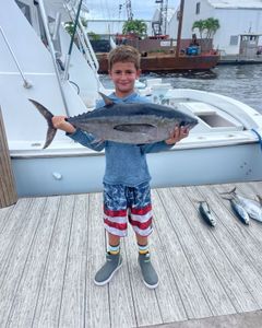Yellowfin tuna, 25-inch big catch, fishing in FL