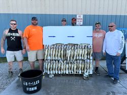 6 anglers enjoying fishing trip in OH