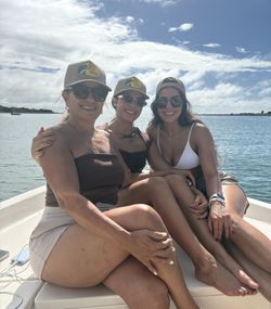 3 people fishing in FL