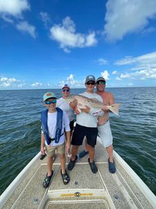 4 people fishing in LA